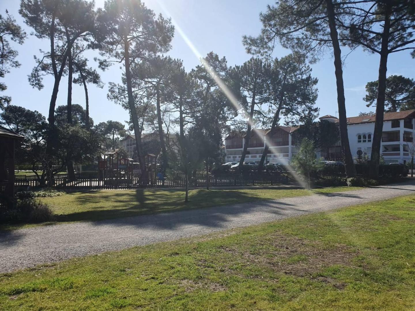 Terrasses Saint Georges - Un Emplacement Exceptionnel Au Centre-Ville Et Au Calme A Quelques Pas Du Lac Marin Soorts-Hossegor Bagian luar foto